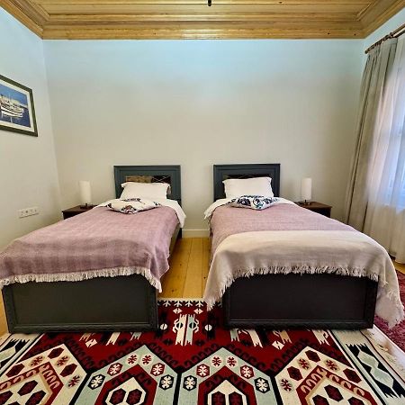 Nostalgic & Comfortable Historical Home! Istambul Exterior foto