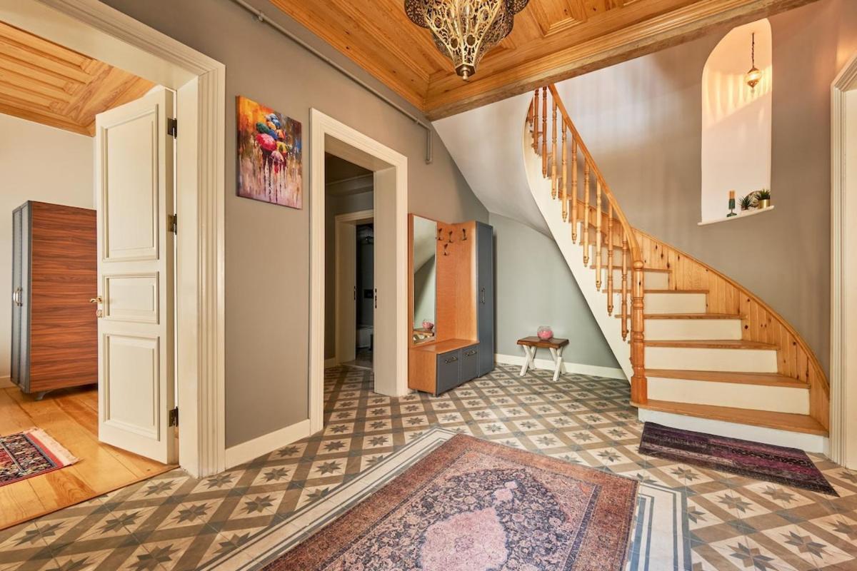 Nostalgic & Comfortable Historical Home! Istambul Exterior foto